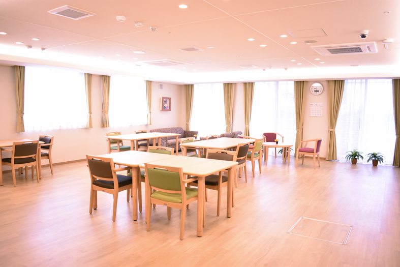 ALSOK介護株式会社 有料老人ホーム　アミカの郷船橋のパート 正看護師 有料老人ホーム 訪問サービスの求人情報イメージ4