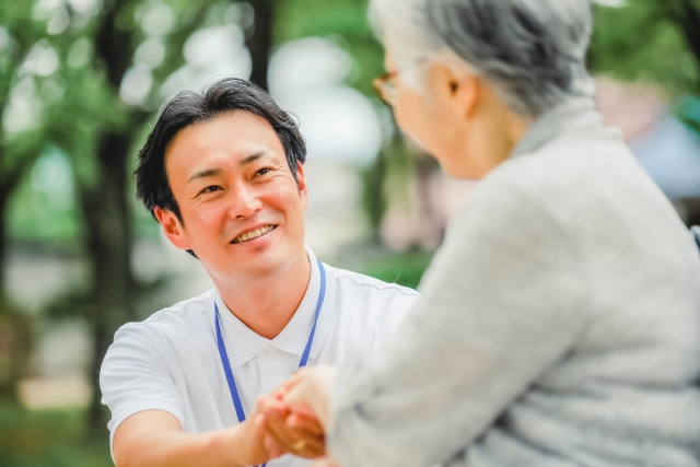 医療法人　弘仁会 介護老人保健施設　ロータスケアセンターの正社員 介護職 介護老人保健施設の求人情報イメージ6