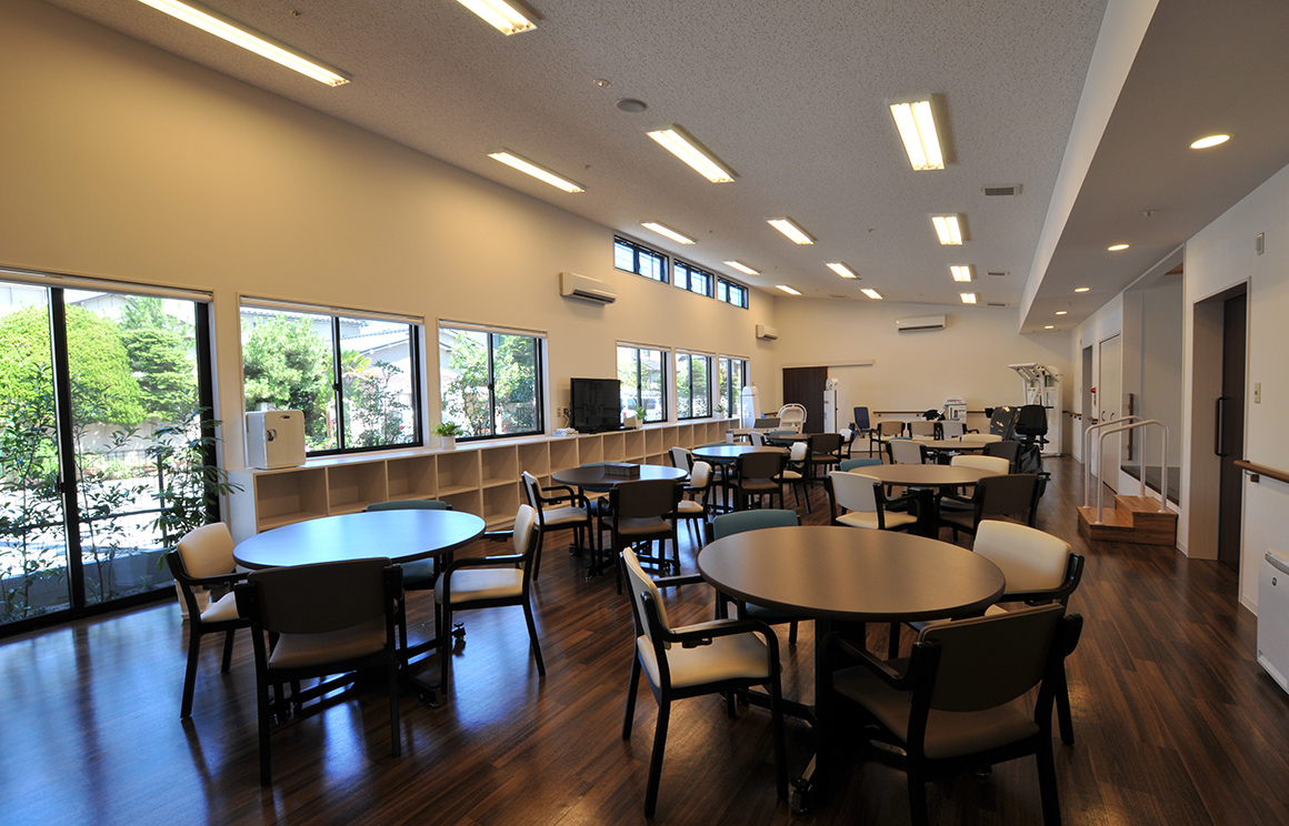 アースサポート株式会社 アースサポート西船橋の正社員 介護職 訪問サービス 居宅介護支援 福祉用具の求人情報イメージ11